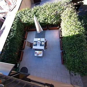 Apartament Terrazza Baires - In The Heart Of, Mediolan