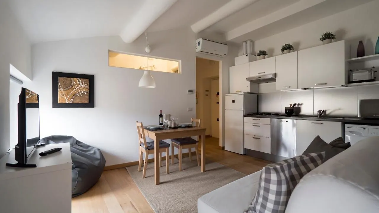 Apartment Ferienwohnung Italianway - Panfilo Castaldi 27 Mailand